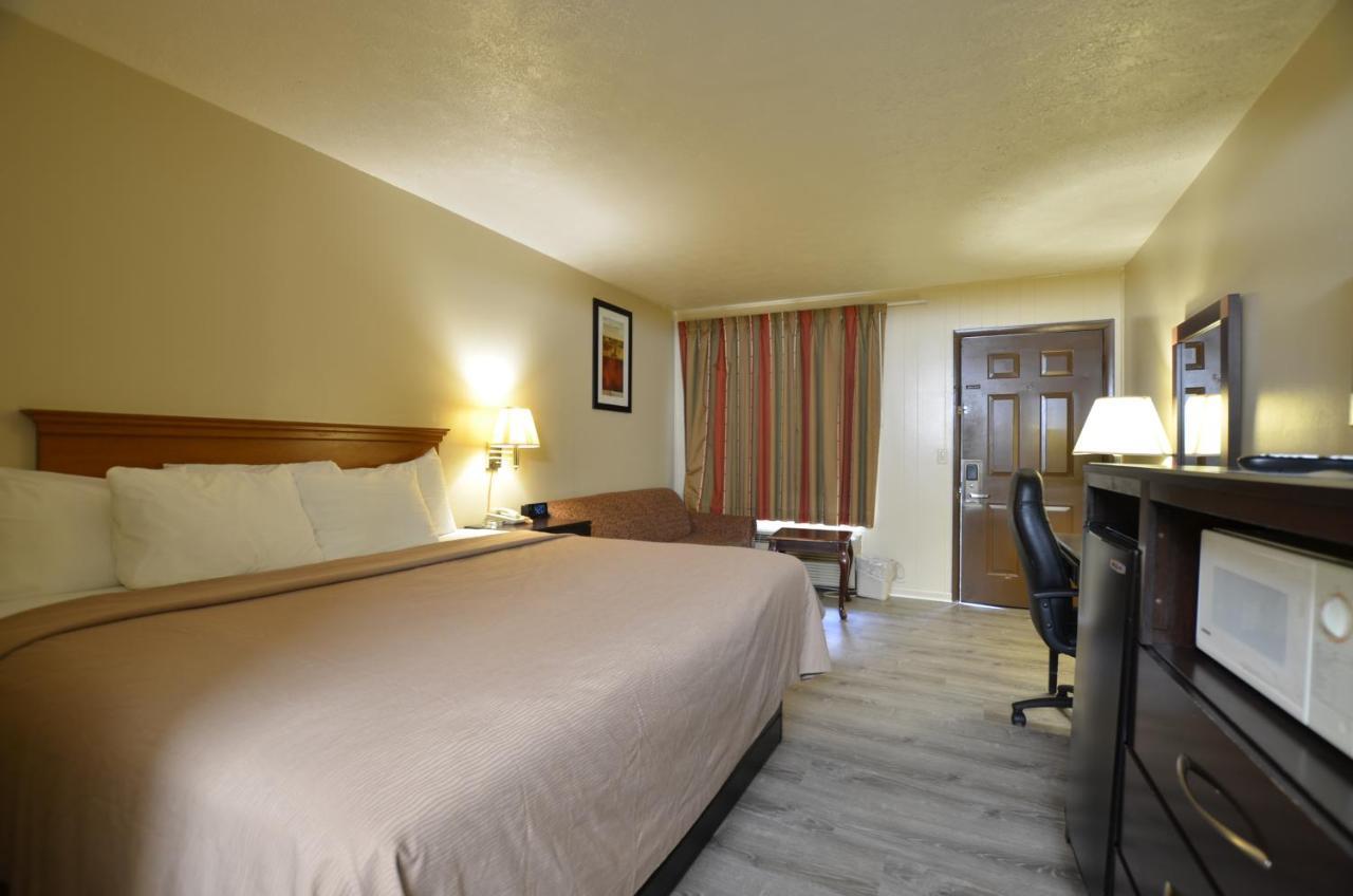 Travelowes Motel - Maggie Valley Bagian luar foto