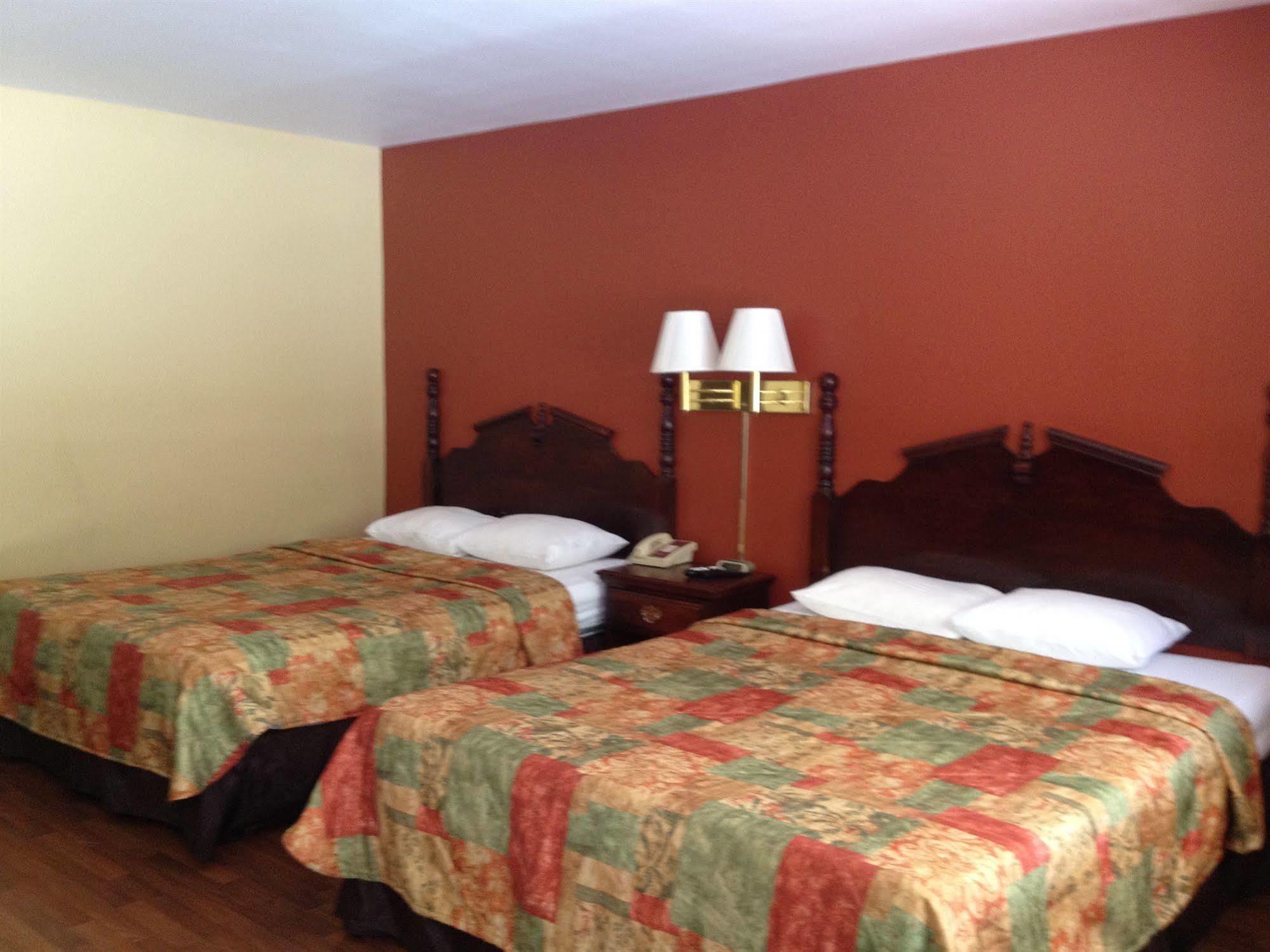 Travelowes Motel - Maggie Valley Bagian luar foto